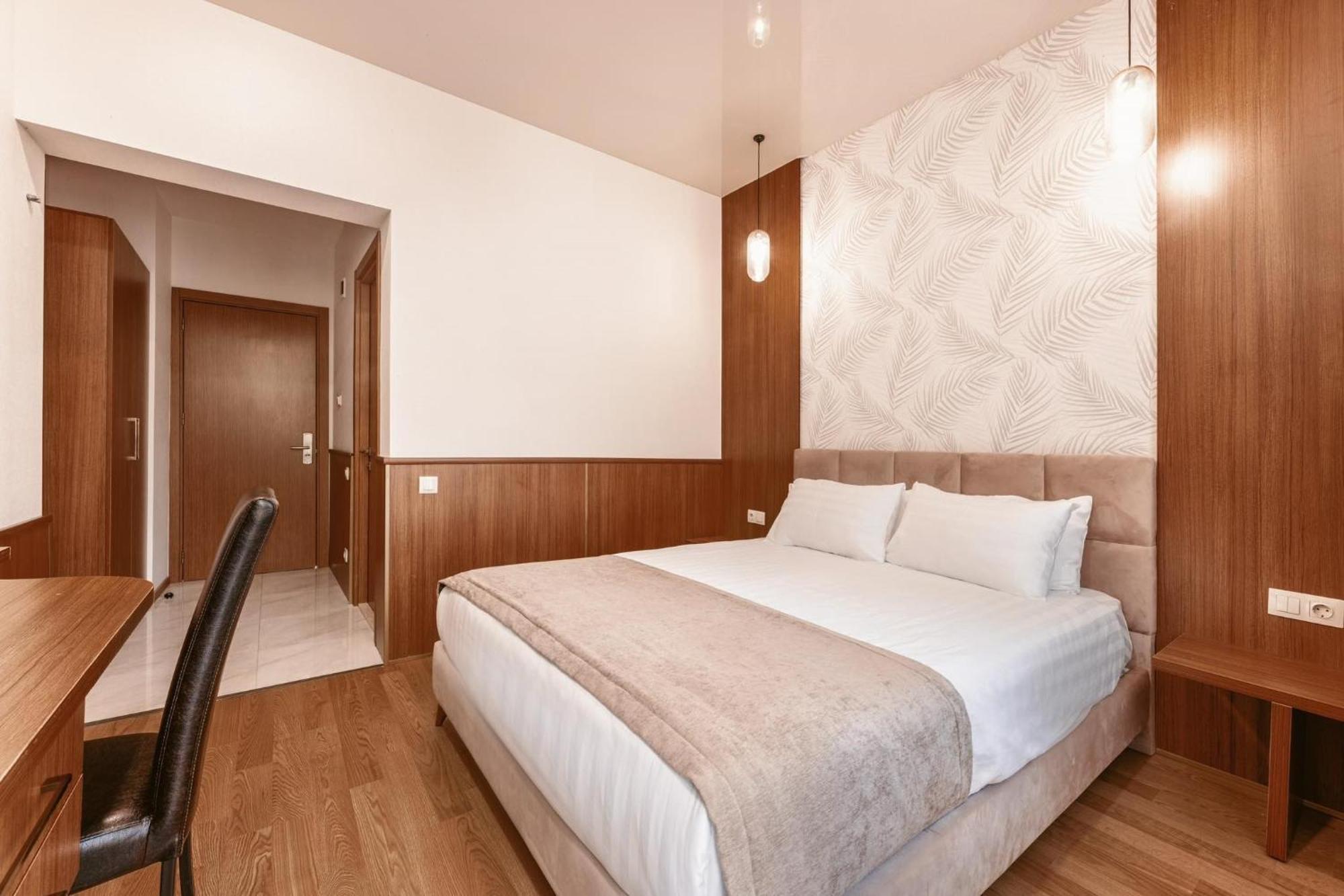 Park Hotel Tskaltubo - Balneo Resort Bagian luar foto